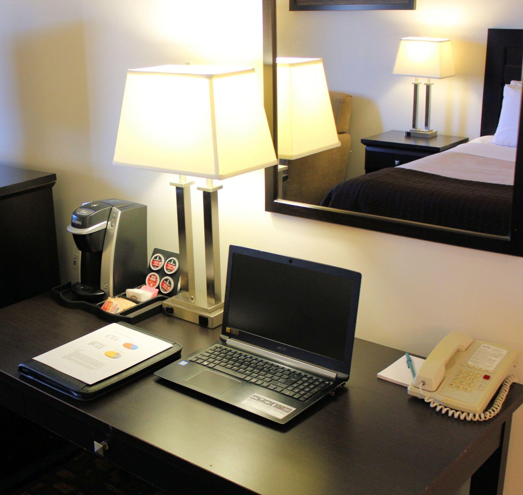 Travelodge By Wyndham Prince Albert Extérieur photo