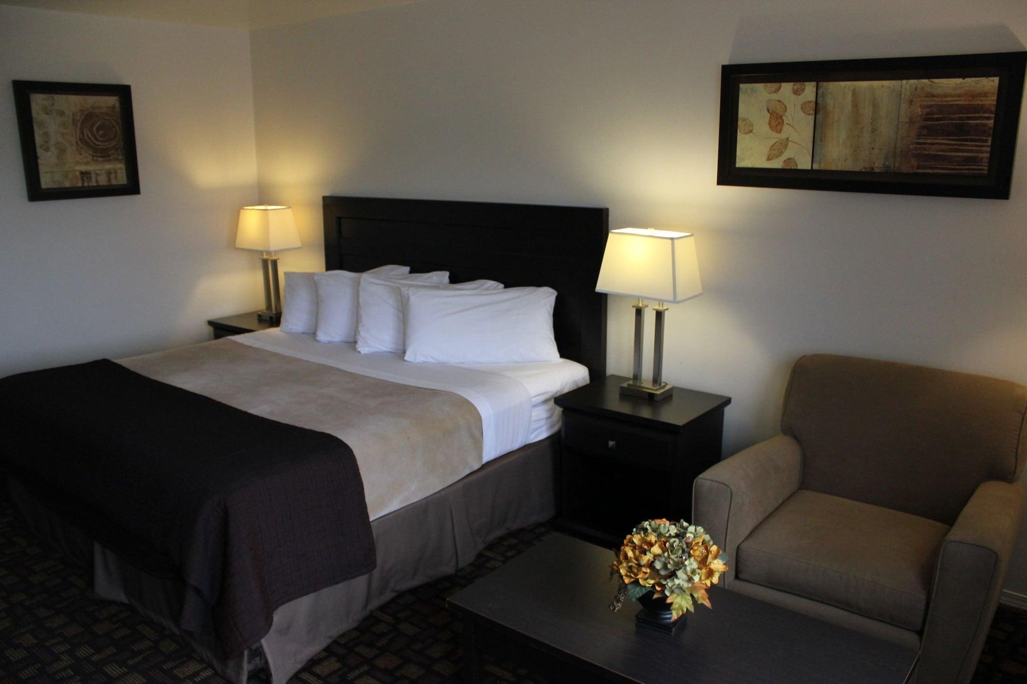 Travelodge By Wyndham Prince Albert Extérieur photo